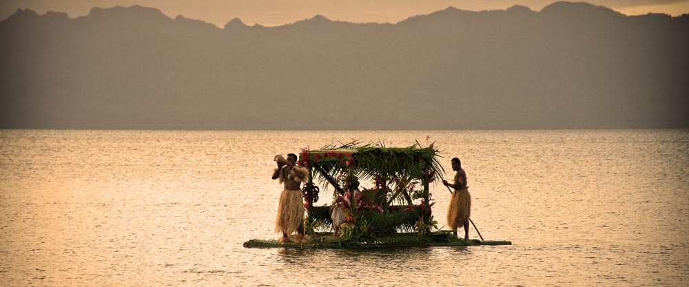 Bilibili raft Savusavu bay